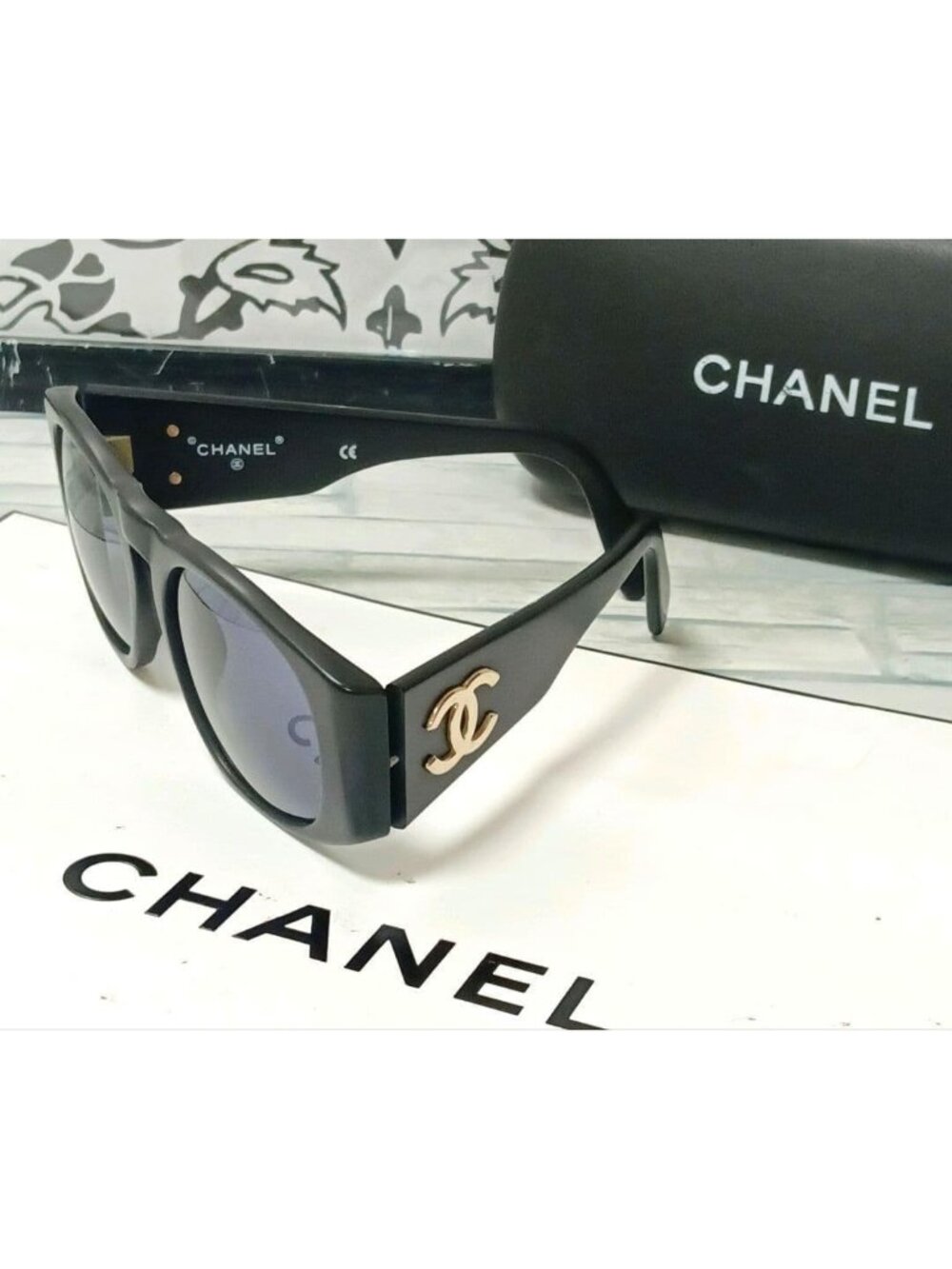 Chanel Sunglasses Black Gold CC Logo Wellington Eyewear